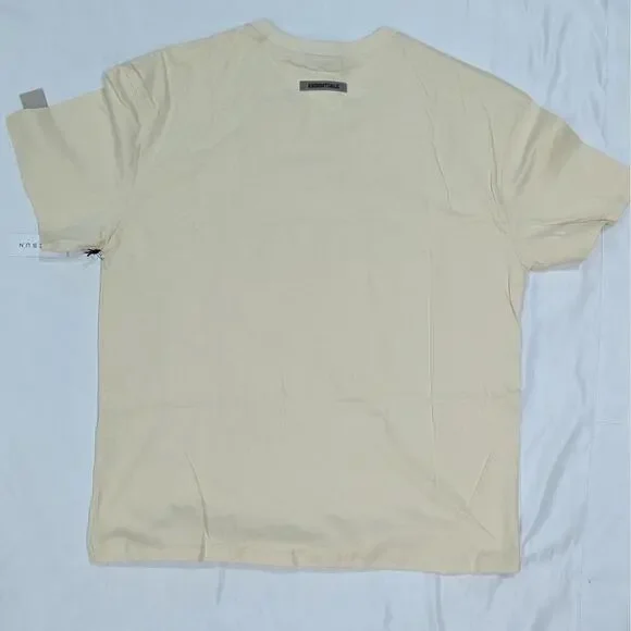 BRAND NEW Fear of God Essentials T-Shirt Cream Applique Logo SS20 Pacsun Size M